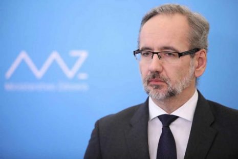 Niespełniony lekarz - Minister Zdrowia Adam Niedzielski i jego poglądy ! 62 AdamNiedzielski - Nadzór ten realizuje poprzez przymus podatkowy, obciążając podatkami dochody kolejnych pokoleń.