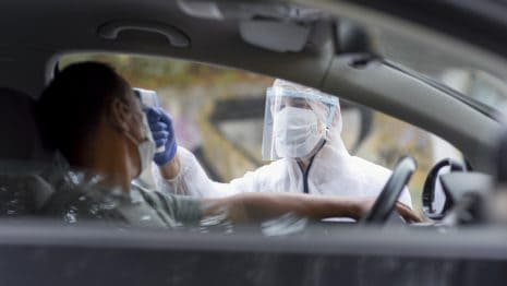 Wymazy z nosa COVID związane ze zwiększonym ryzykiem zapalenia opon mózgowych 2 Testy PCR